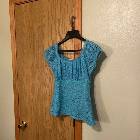 dressbarn Tops - Dressbarn Size PS Blue w/Cap Sleeves Scoop Neck Lined Blouse - EUC